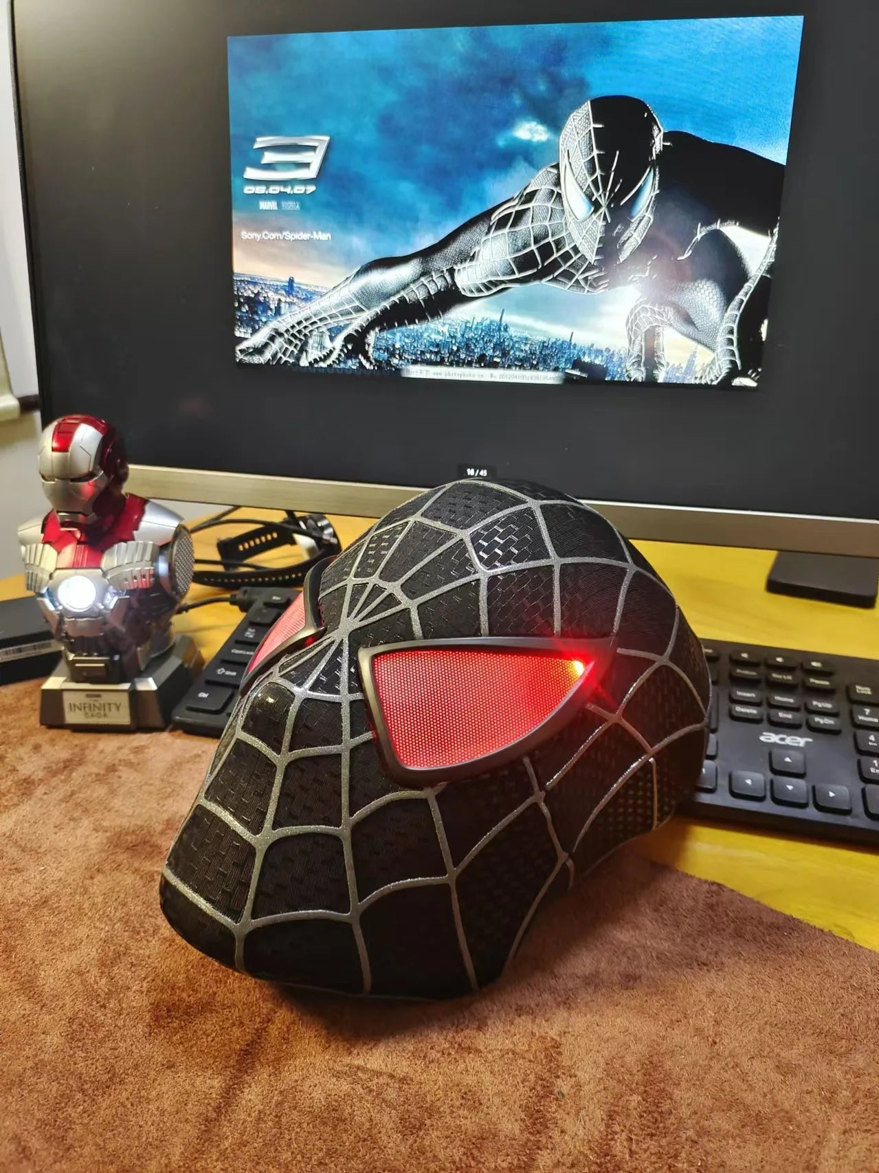 1:1 Tobey Spider-Man Venom Helmet Mask - Image 10